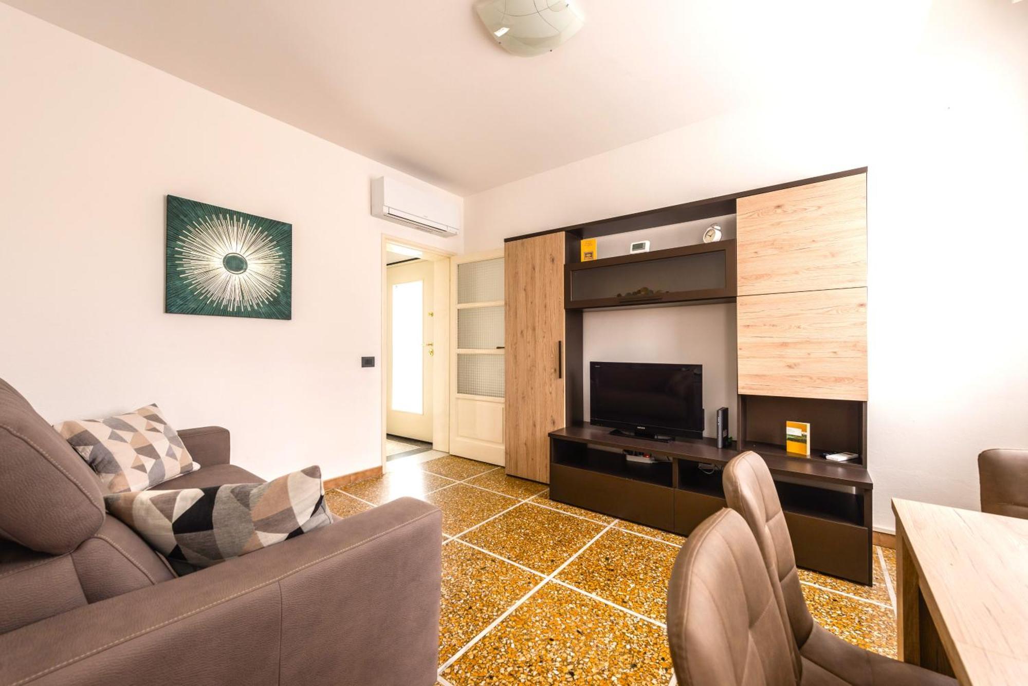 Apartamento Hostly-casa Serena-near The Town Center